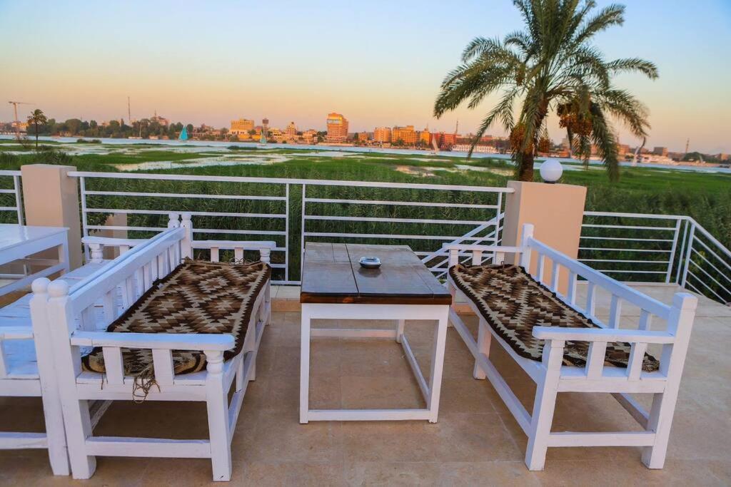 Royal Nile Villa - Nile View Apartment 1 Luksor Exterior foto